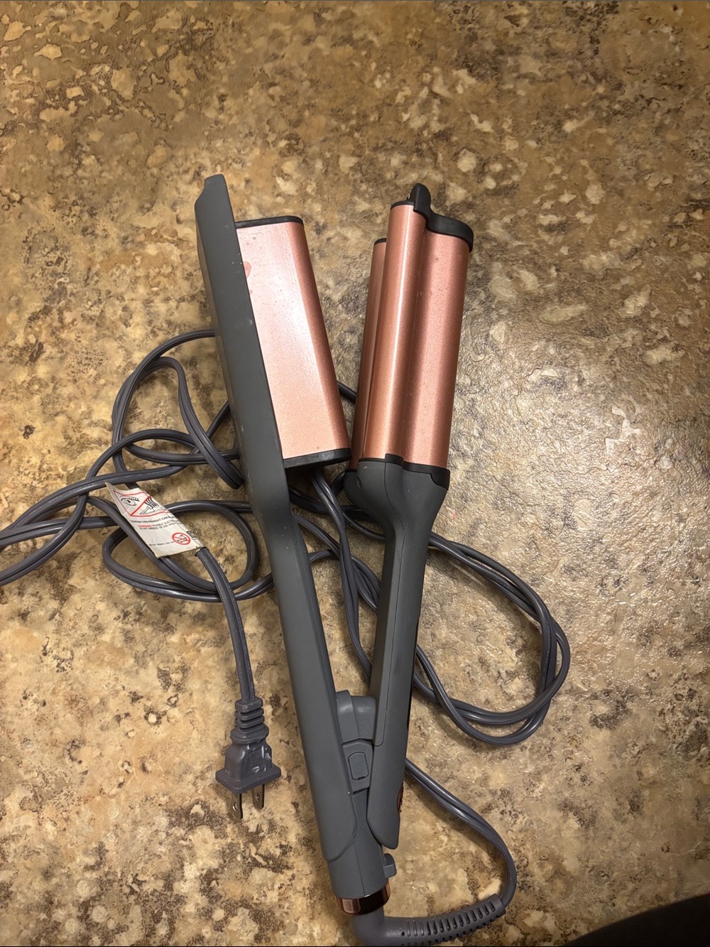 Women’s Tourmaline Hair Waver - Rose Gold & Black